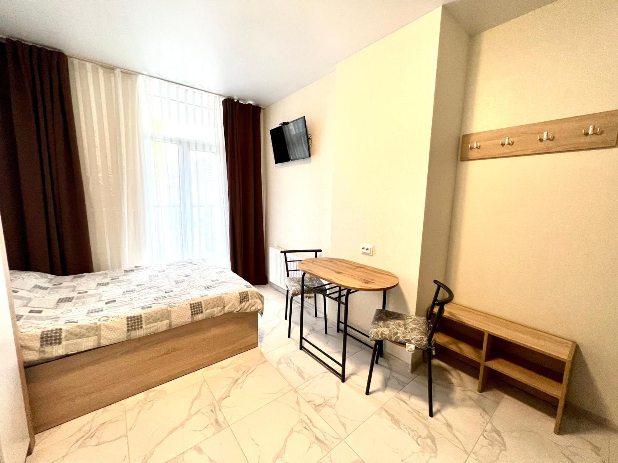 Osapart Hotel In A Complex Semycvit 2 Leopoli Esterno foto
